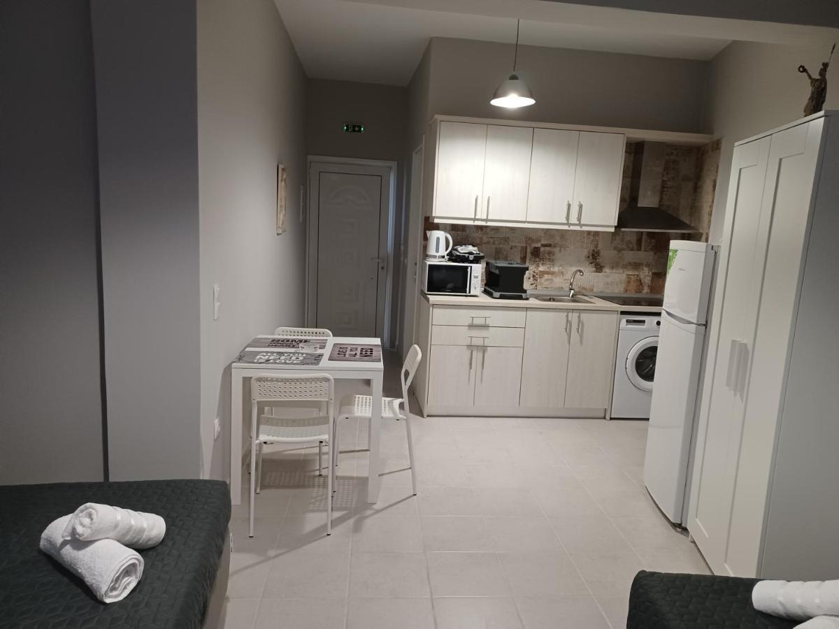 George Studios 2 Іпсос Екстер'єр фото