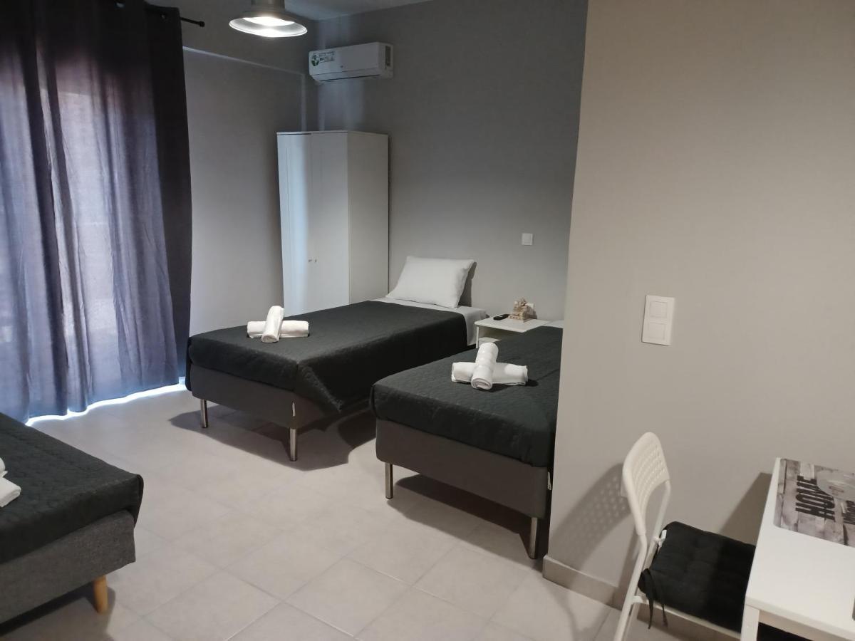 George Studios 2 Іпсос Екстер'єр фото