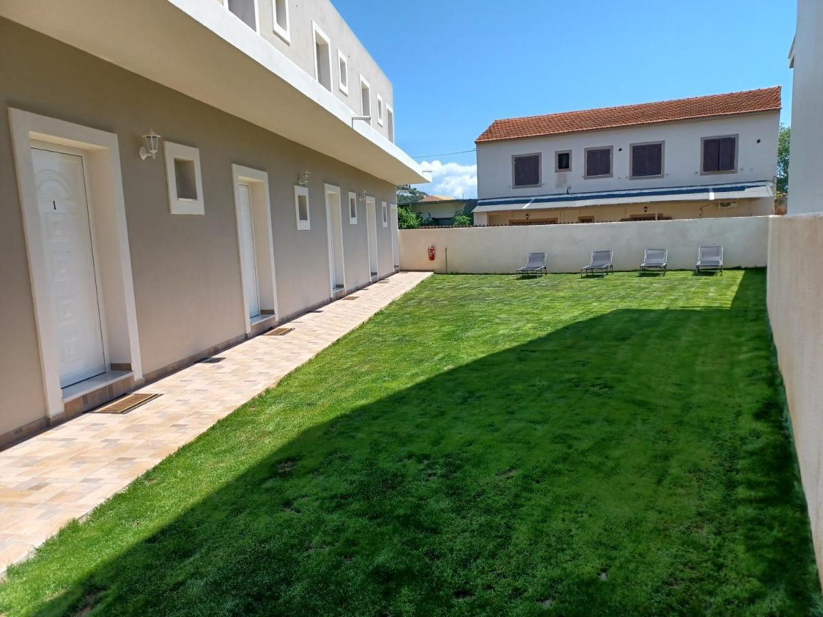 George Studios 2 Іпсос Екстер'єр фото